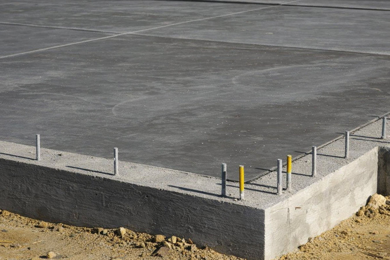Slab foundation building in Simi Valley, CA